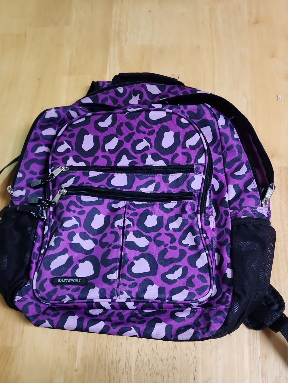 Eastsport Future Tech Multi-Pocket Backpack - Purple Leopard Print EUC